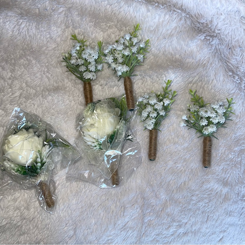 mens floral boutonniere